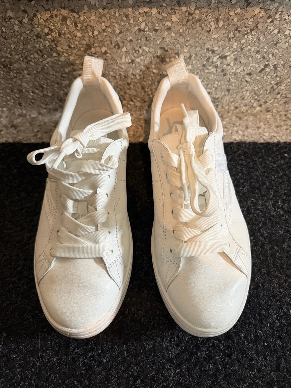 kate spade White Low-Top Lace-Up Sneakers